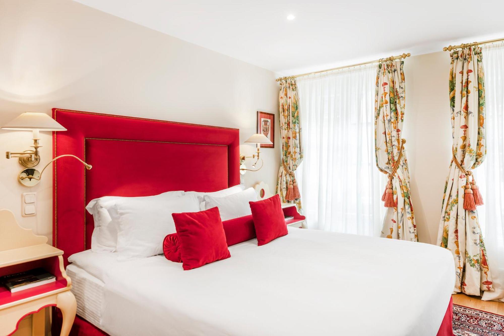 فيلنيوس فندق ريليه آند شاتو ستيكلياي المظهر الخارجي الصورة A bedroom at the hotel