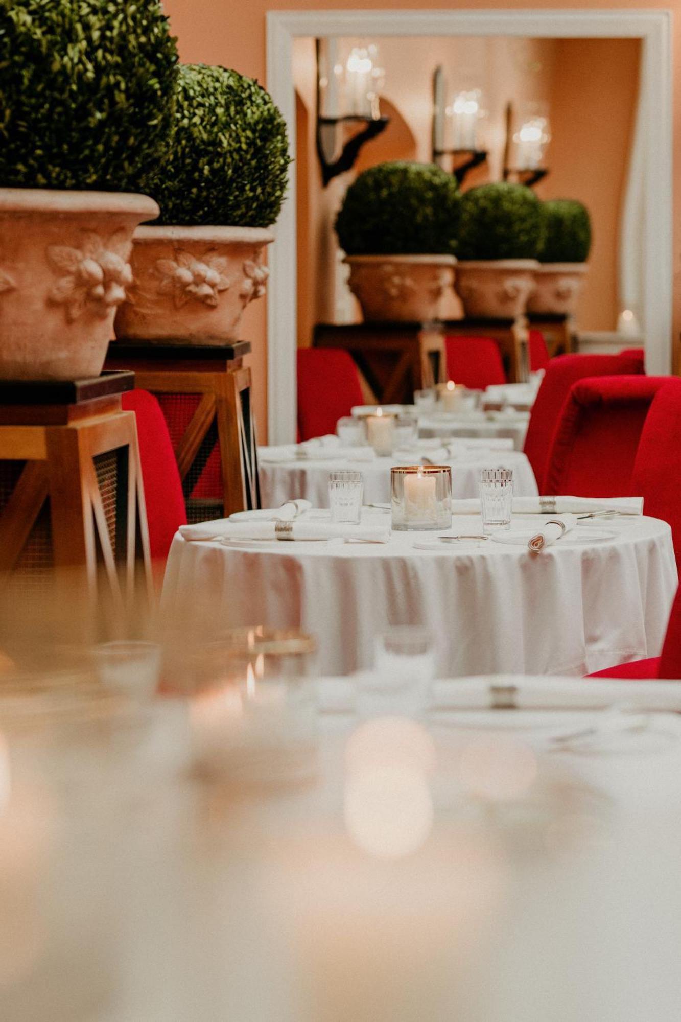 فيلنيوس فندق ريليه آند شاتو ستيكلياي المظهر الخارجي الصورة Restaurant