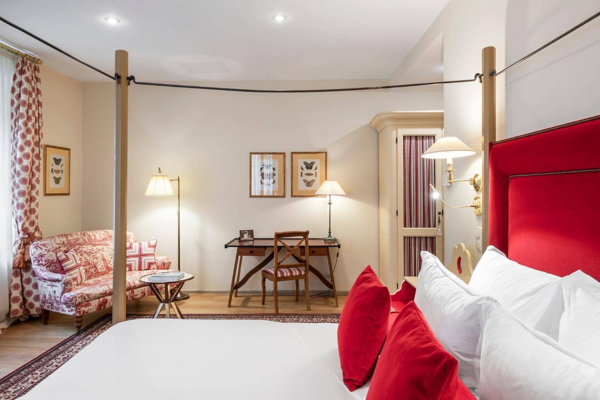 فيلنيوس فندق ريليه آند شاتو ستيكلياي المظهر الخارجي الصورة A room at the hotel