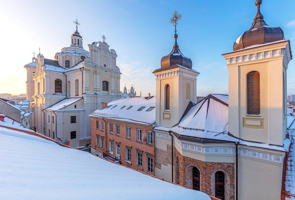 فيلنيوس فندق ريليه آند شاتو ستيكلياي المظهر الخارجي الصورة The University of Vilnius